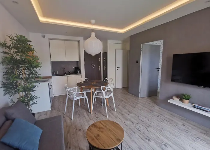 Sereno, Parking Gratis, Brak Kaucji